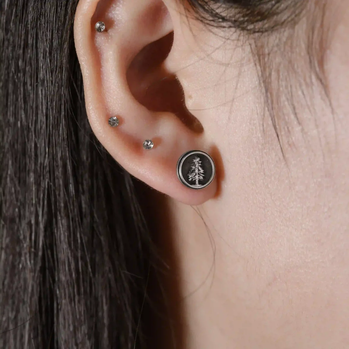 Alternative view of Khuyên tai bạc s925 Nami Space Cây Thông ER0023