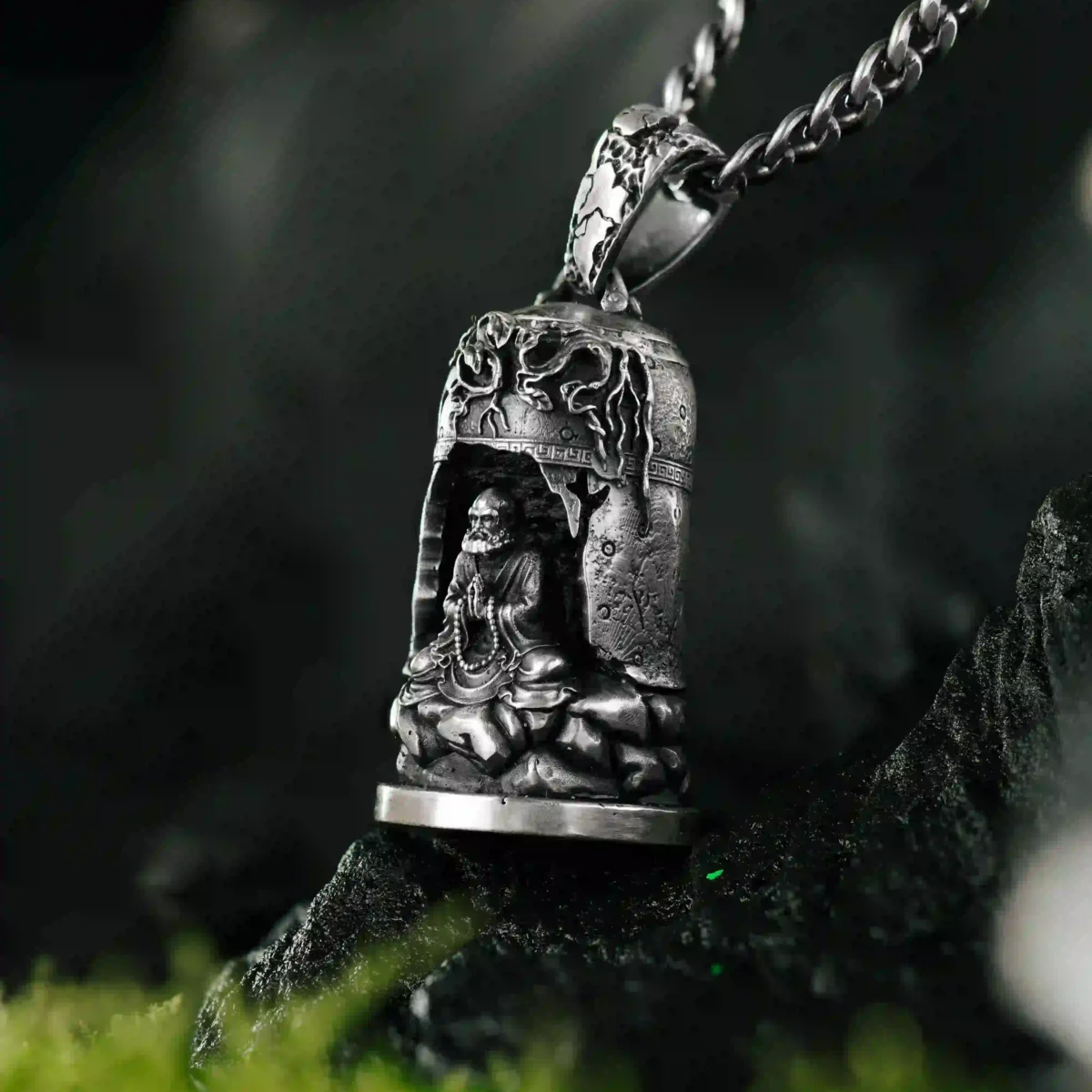 Alternative view of Mặt dây chuyền bạc s925 Nami Space Đạt Ma MV002