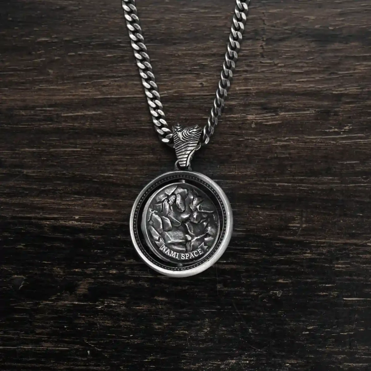 Alternative view of Mặt dây chuyền bạc s925 Nami Space Lion King MV009