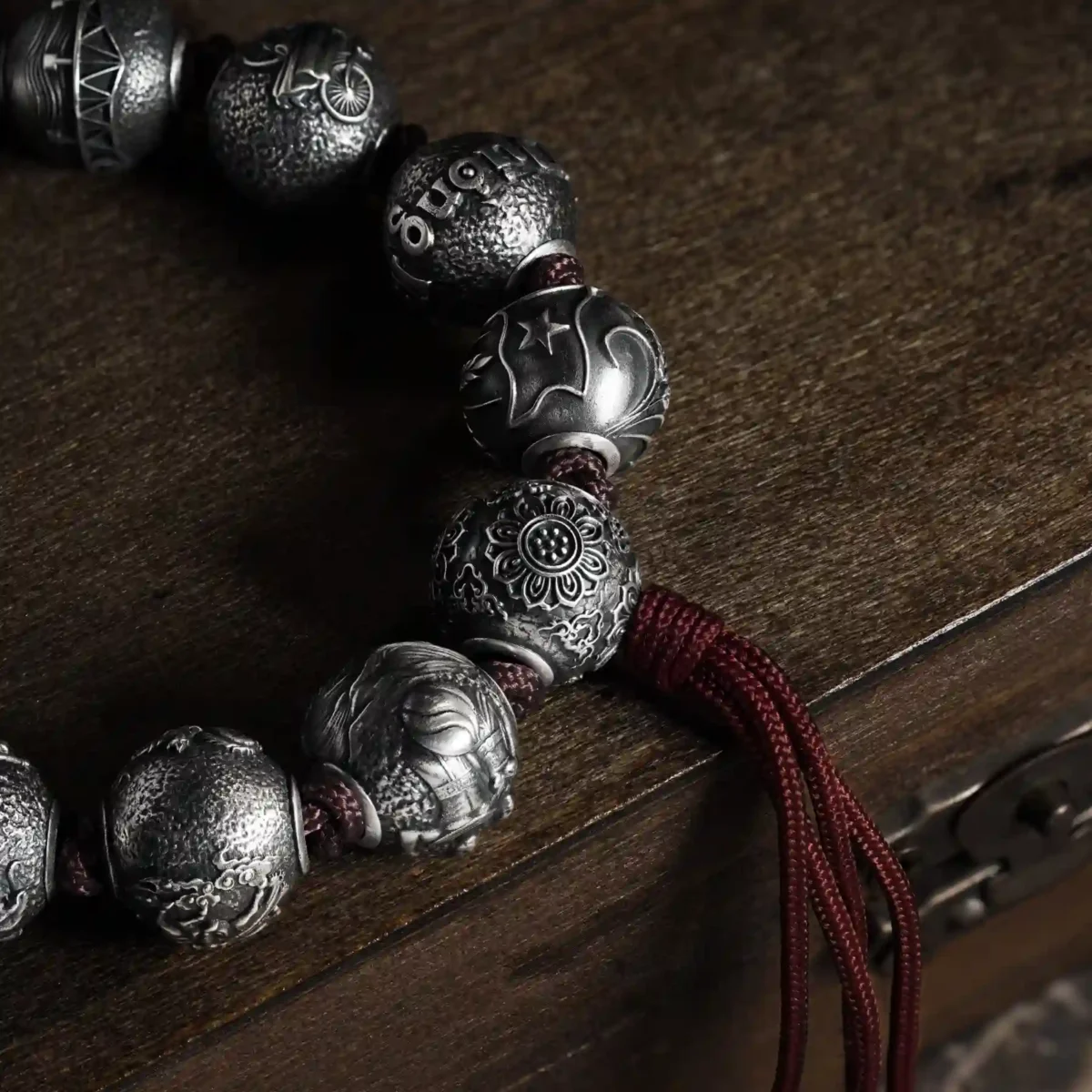 Alternative view of Vòng charm bạc s925 Nami Space Dấu Ấn Việt