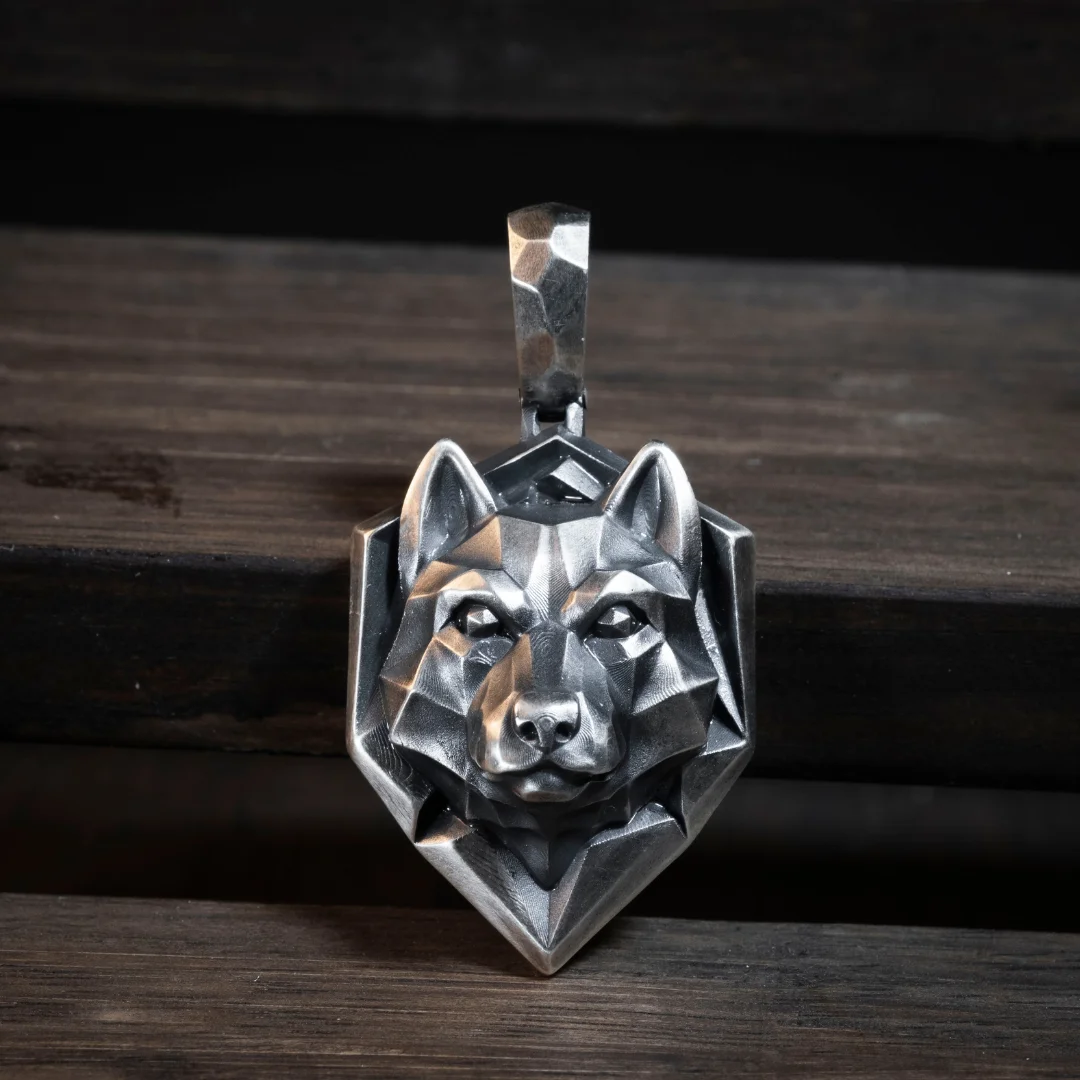 Mặt dây chuyền bạc s925 Nami Space Canis MV029