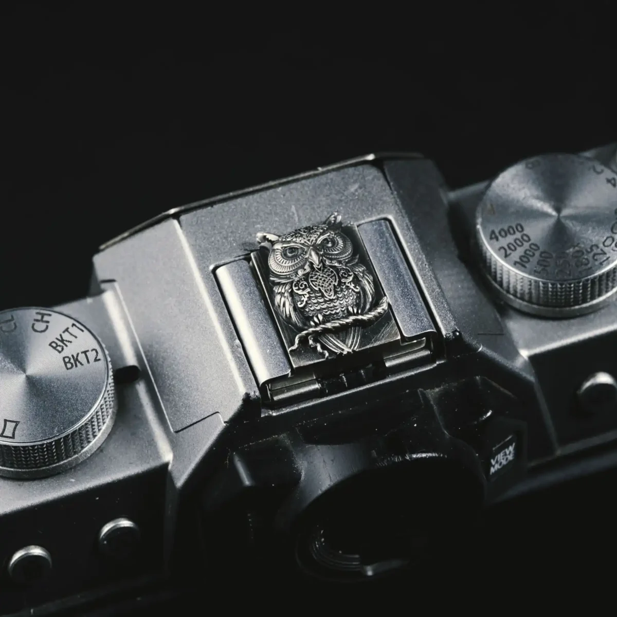 Hotshoe Bạc Nami Space Cú Mèo HS043