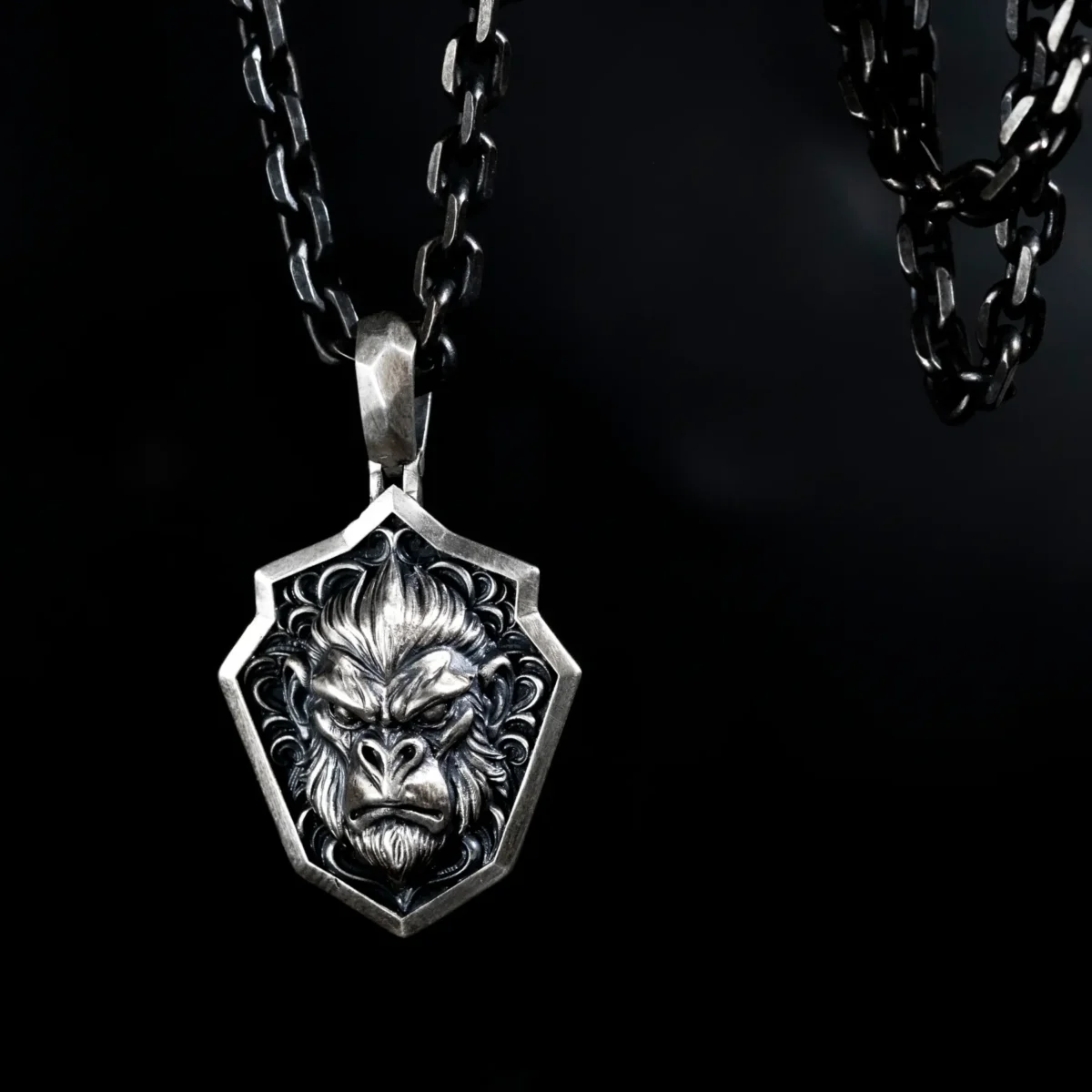 Alternative view of Mặt dây chuyền bạc s925 Nami Space Monkey Noctis MV030